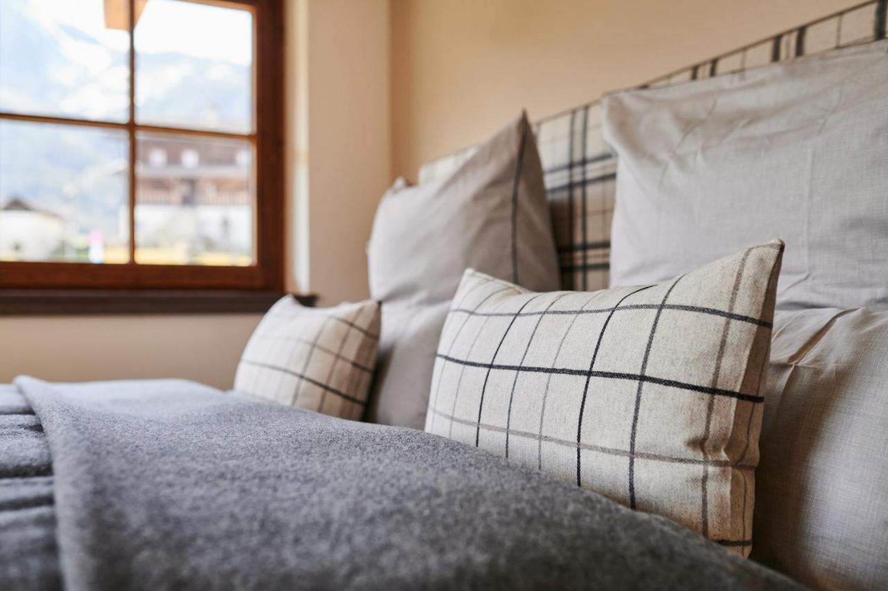 Serviced Luxury Chalet Evi, Ski-In Ski-Out Kaprun Eksteriør billede
